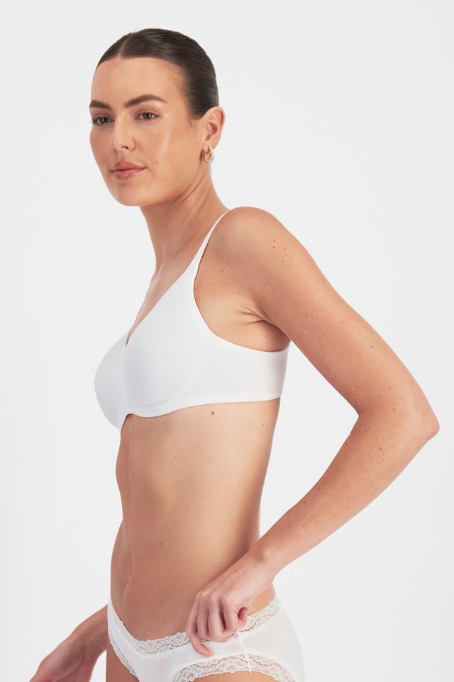 Barely There Breathe™ T-Shirt bra