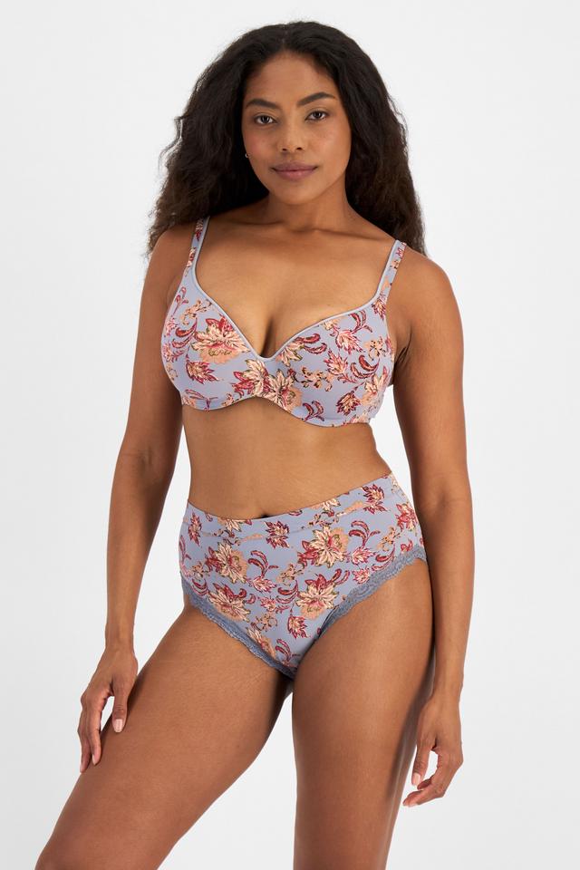 Caitlin (She/Her) wears size 16DD and is 176cm tall with 114cm chest and 95cm waist