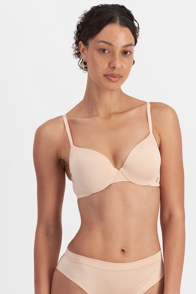 MILA (She/Her) wears size 12B and is 176cm tall with 81cm chest and 62cm waist
