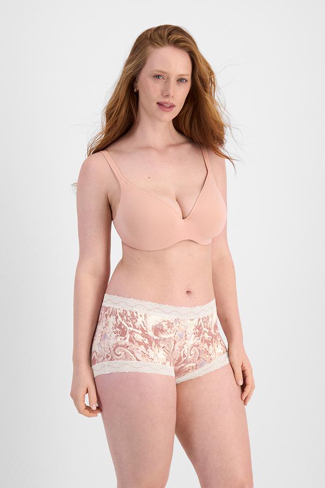Martine (She/Her) wears size 14 and is 175cm tall with 82cm chest and 76cm waist