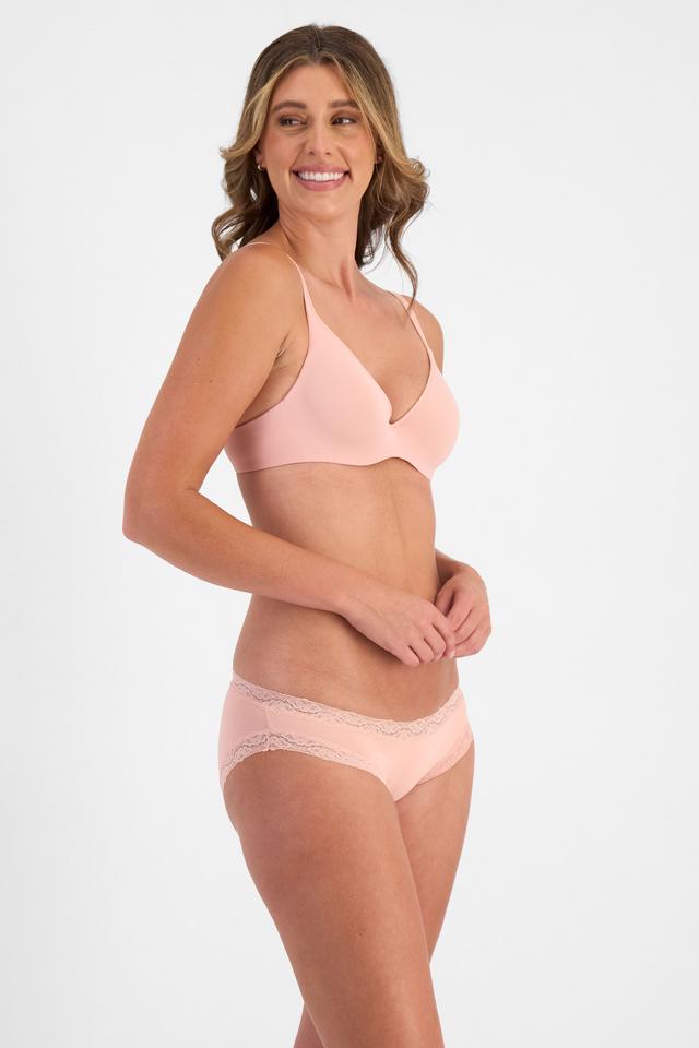 Emily (She/Her) wears size 12 and is 179cm tall with 87cm chest and 69cm waist