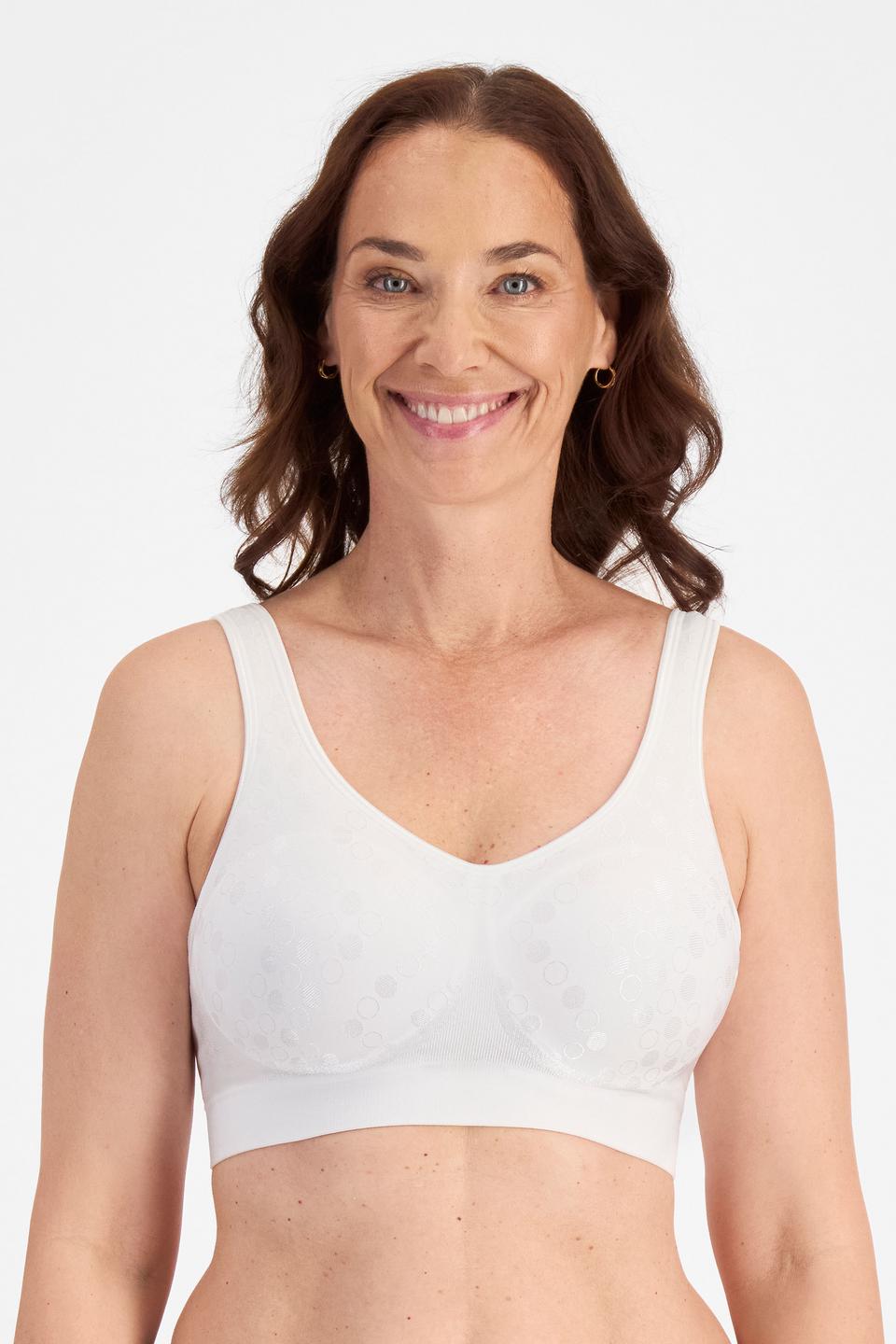 Playtex Comfort Revolution Contour Wirefree Bra 2 pack