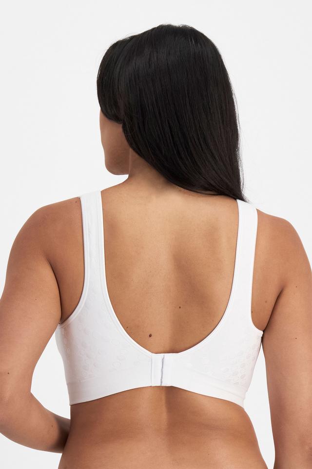 Playtex Comfort Revolution Contour Wirefree Bra 2 pack