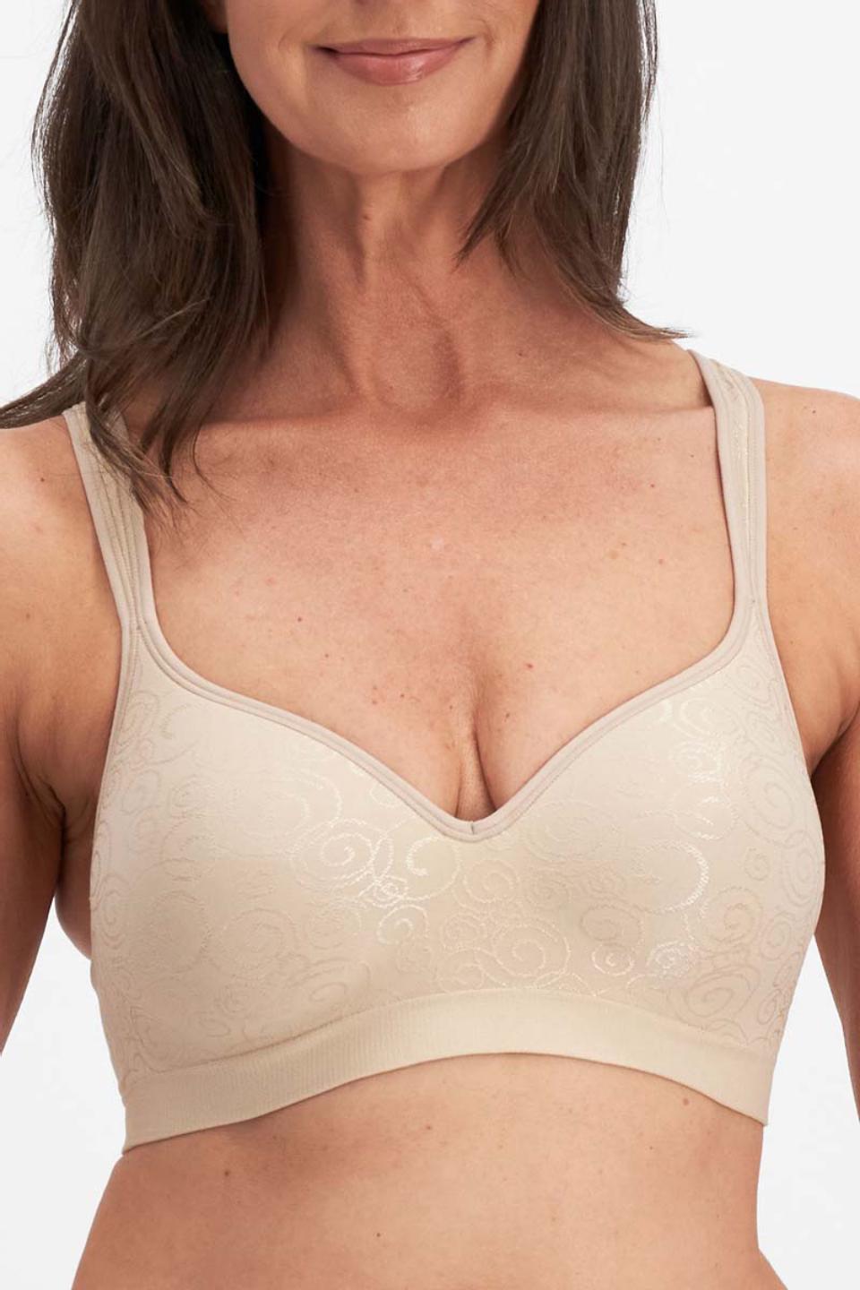 Playtex Comfort Revolution Contour Wirefree Bra