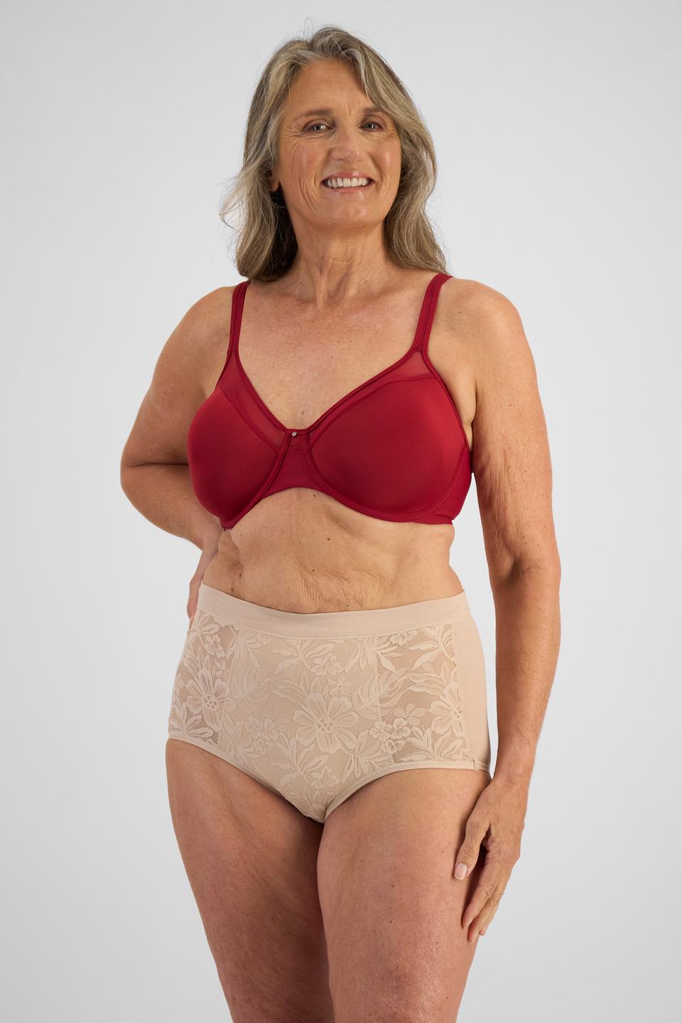 Kerry (She/Her) wears size 14D and is 170cm tall with 97cm chest and 74cm waist
