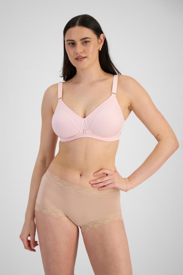 MILA (She/Her) wears size 12B and is 176cm tall with 81cm chest and 62cm waist